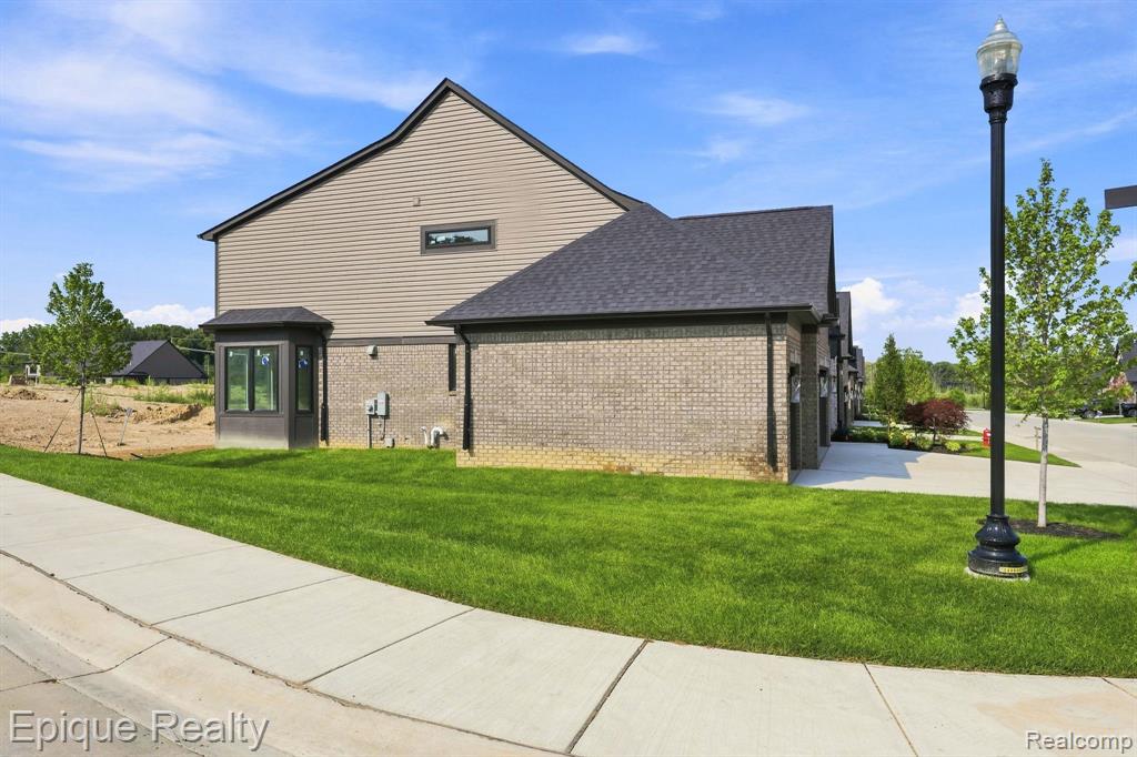3333 Cornerstone Drive - Photo 5