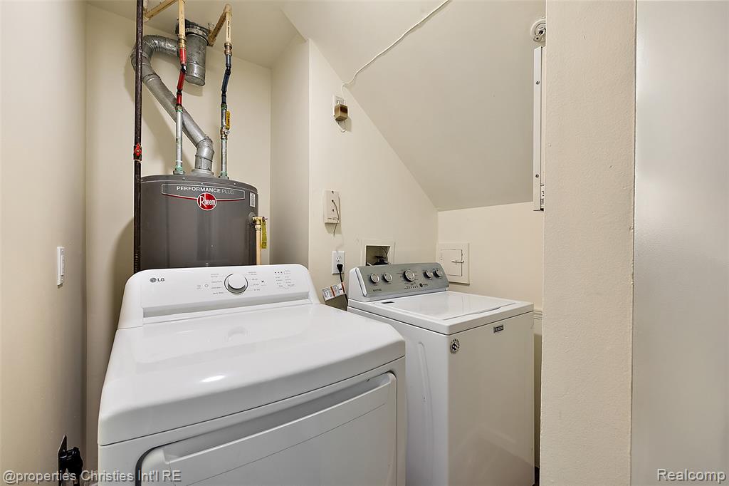 1830 Campau Farms Circle, 123, Detroit, MI 48207 — Photo 23