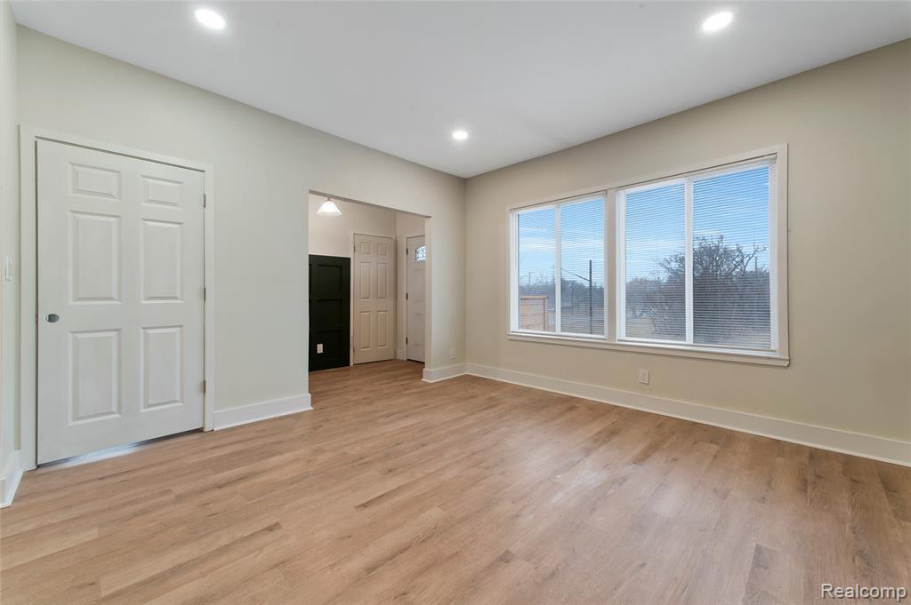9628 Broadstreet Avenue, Detroit, MI 48204 — Photo 30