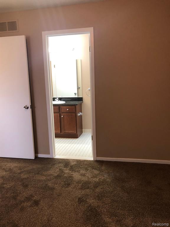 43568 W ARBOR WAY Drive, Canton, MI 48188 — Photo 10