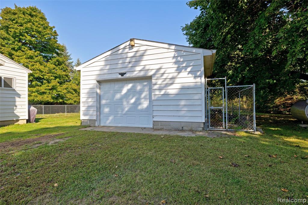 6392 Mitchell Road, Palmyra, MI 49268 — Photo 33