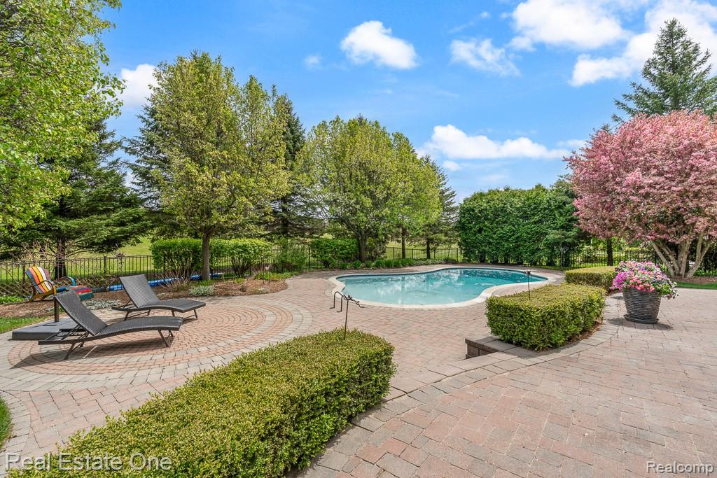2483 Spyglass Drive, Oakland, MI — Photo 47