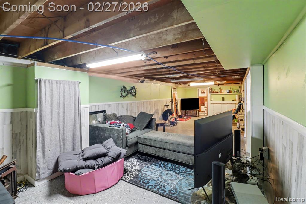 845 Crescent Lake Road, Waterford, MI 48327 — Photo 19