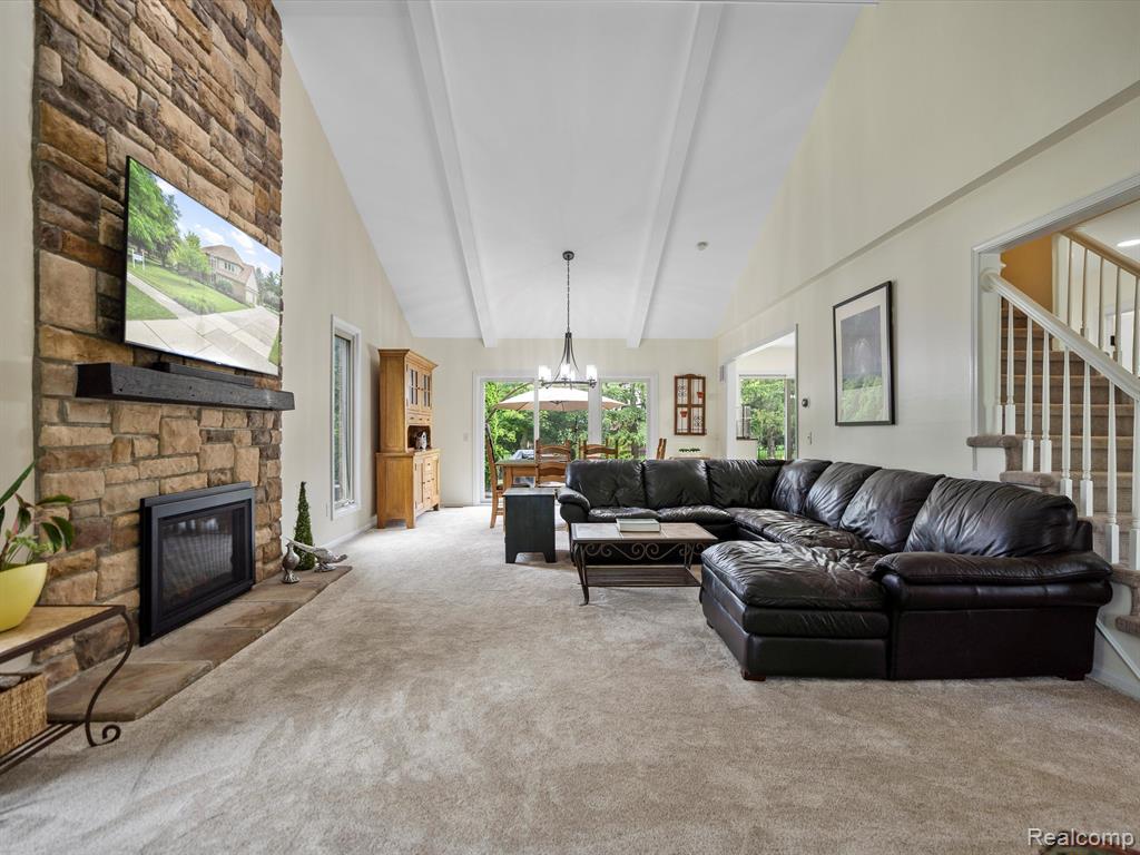 6792 PINE WAY Drive, Troy, MI 48098 — Photo 15