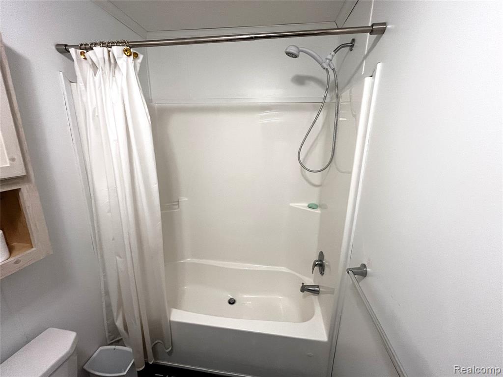 445 Chinkapin Rill, Oxford, MI 48371 — Photo 19