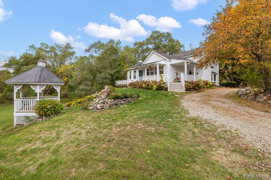 5640 Hummer Lake Road, Oxford, MI 48371 — Photo 3