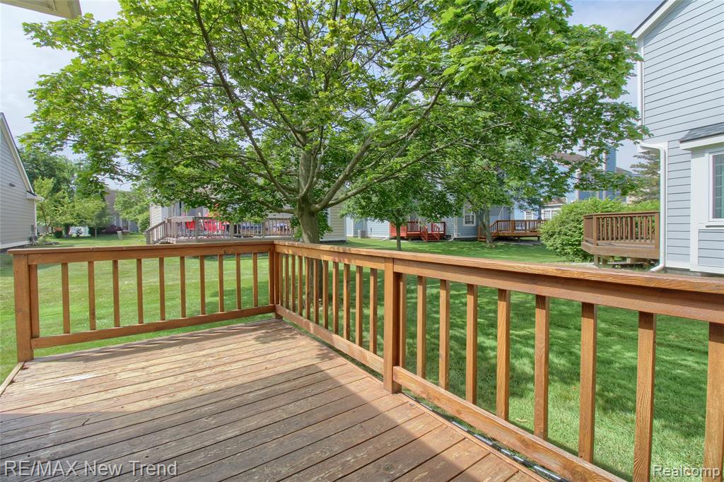 41404 BELDEN Circle, Novi, MI — Photo 29