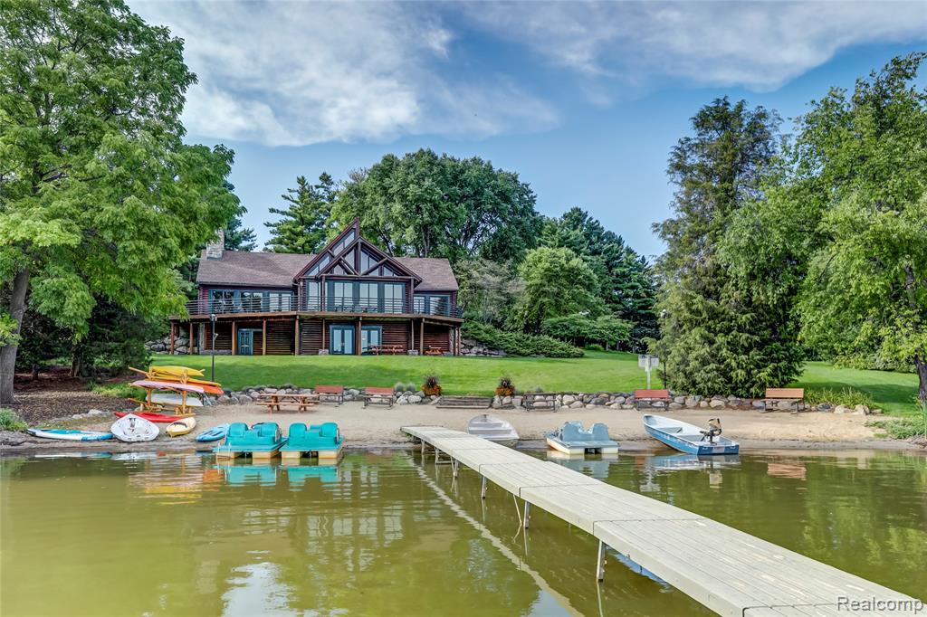 5483 Lake Ridge Drive, Brighton, MI 48116 — Photo 69