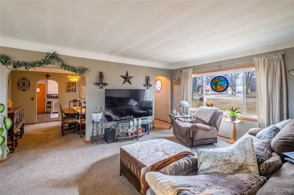 2375 W Mount Morris Road, Mount Morris, MI 48458 — Photo 11