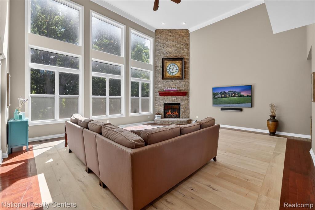 58160 International Drive, South Lyon, MI 48178 — Photo 13