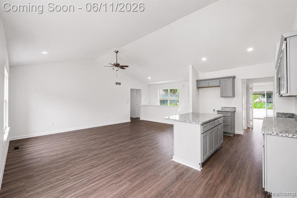 6465 Whisper Ridge Court, Burton, MI 48509 — Photo 4