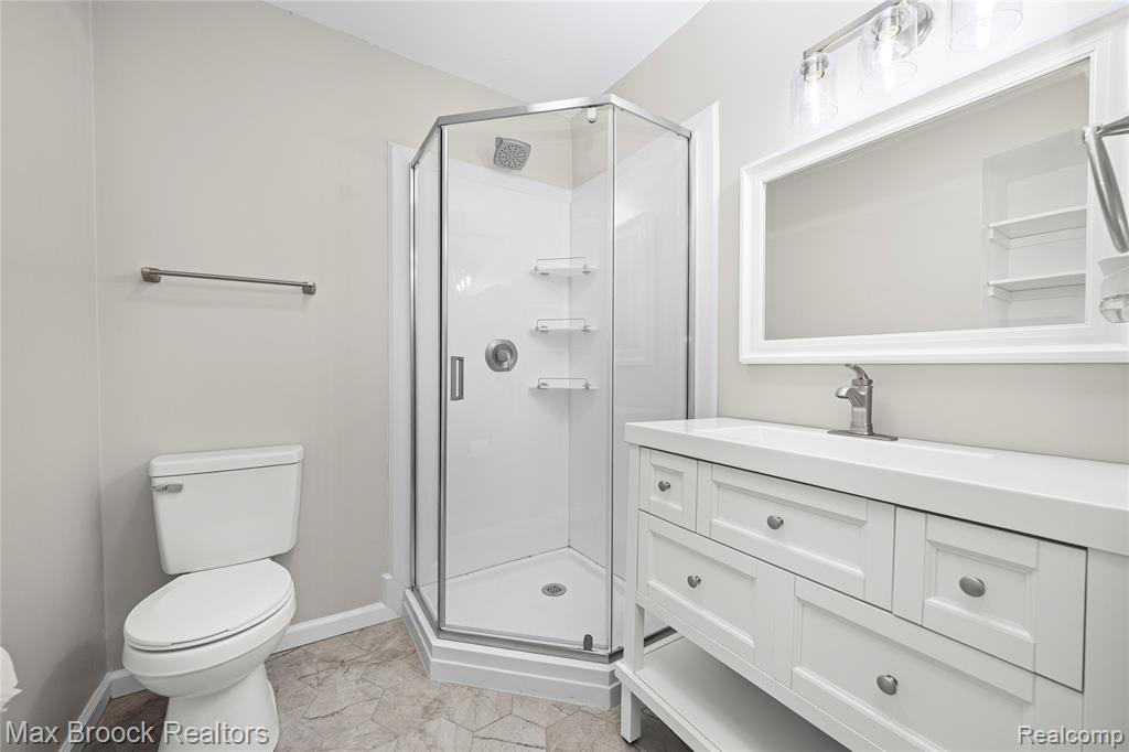 3187 Woodlawn Street, Commerce Twp, MI 48390 — Photo 36