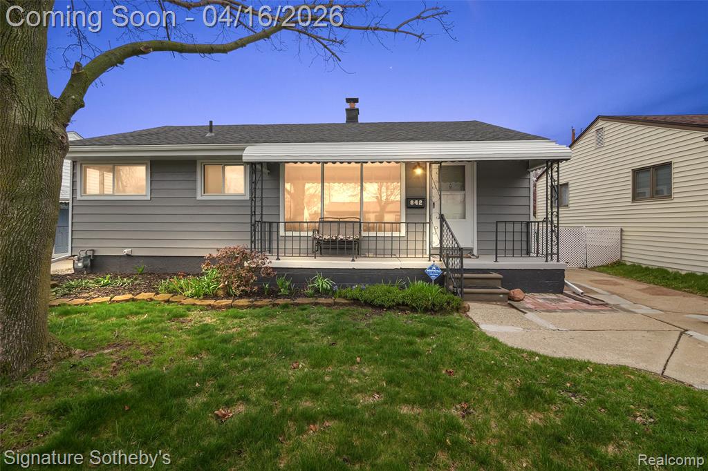842 Schuman Street, Garden City, MI — front exterior