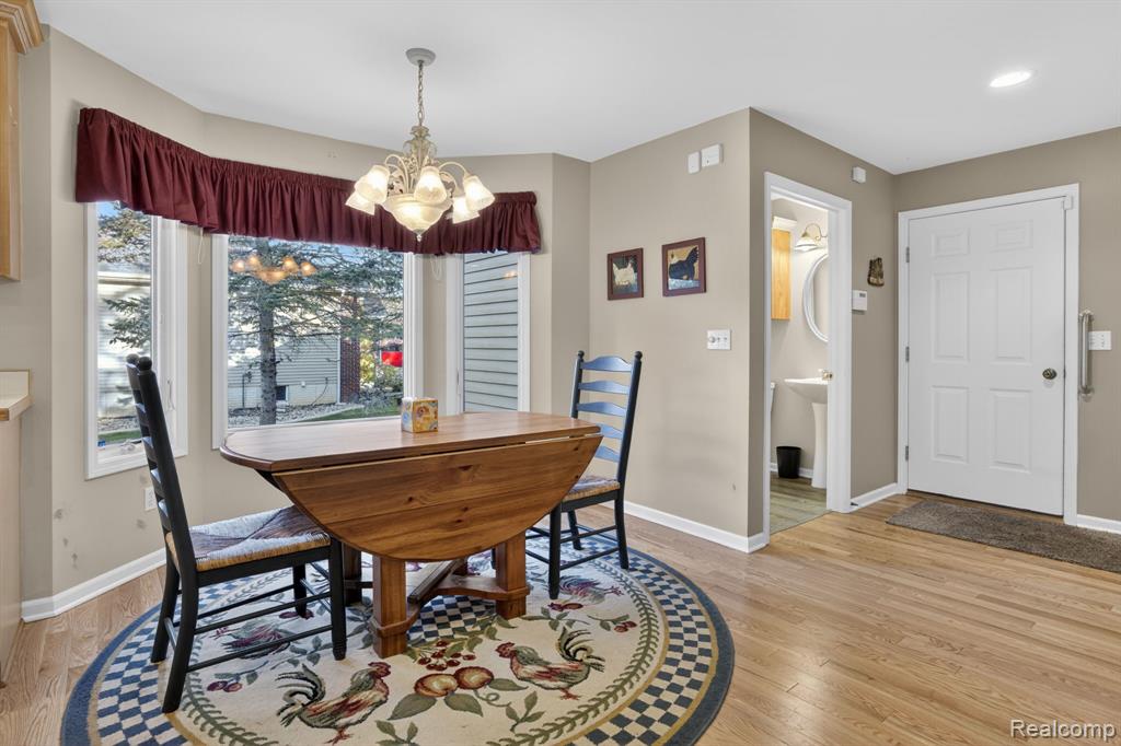 9508 Pine Needle Trail, Flushing, MI 48433 — Photo 13