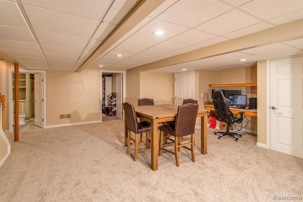 352 ELMINGTON, Canton, MI 48188 — Photo 31