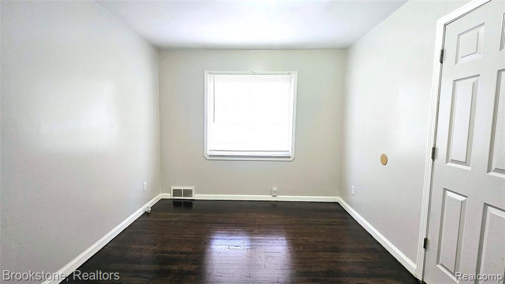 5205 Cadieux Road, Detroit, MI 48224 — Photo 14