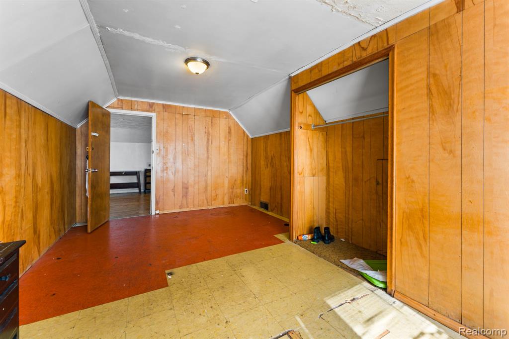 9230 Hartwell Street, Detroit, MI 48228 — Photo 14