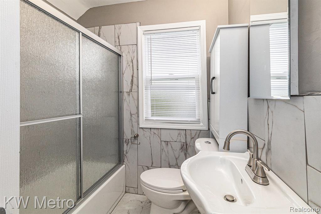 5025 Somerset Avenue, Detroit, MI 48224 — Photo 25