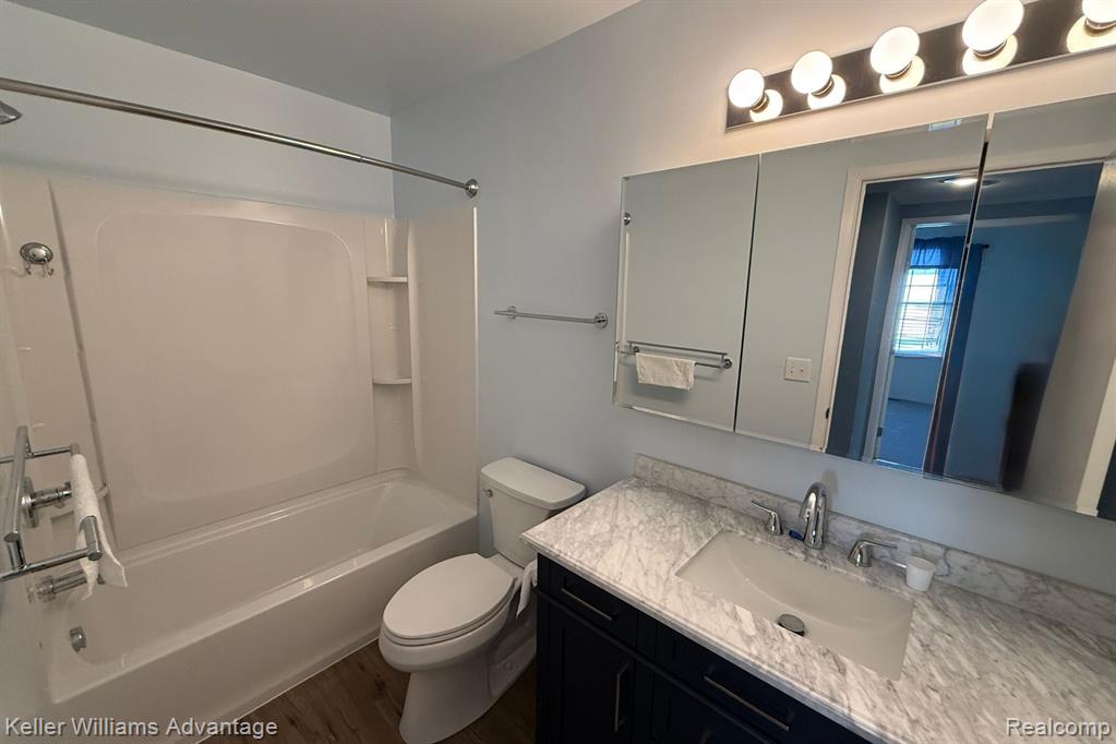 1478 Harbor Drive, Walled Lake, MI 48390 — Photo 20