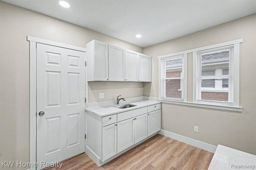 13723 Mapleridge Street, Detroit, MI 48205 — Photo 8