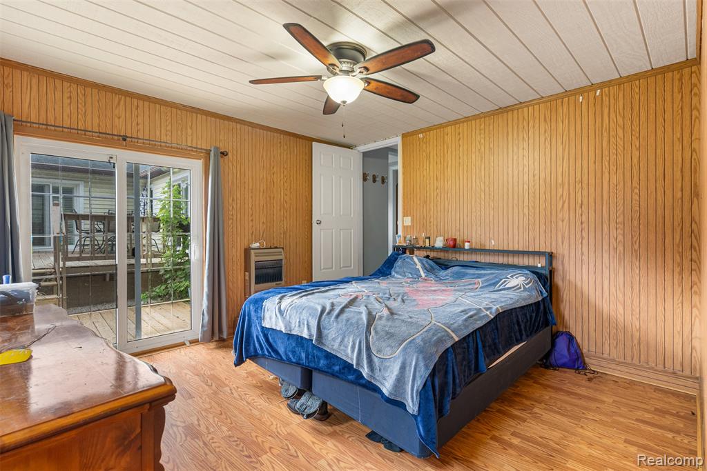4303 Pratt Avenue, Grand Blanc, MI 48439 — Photo 17