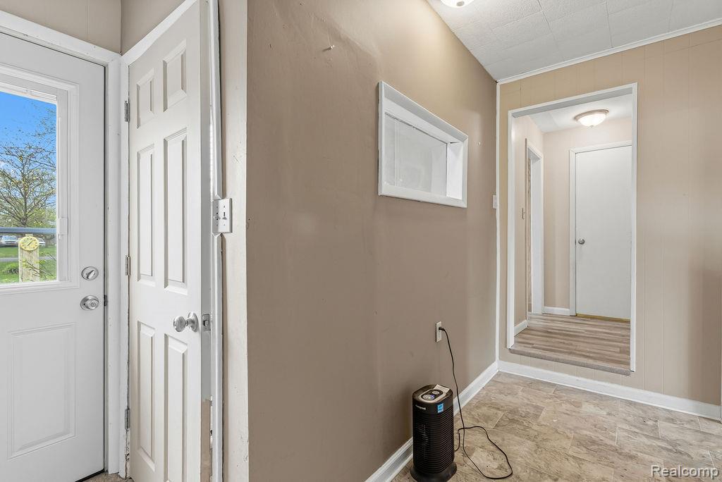 5101 Kendall Drive, Burton, MI 48509 — Photo 24