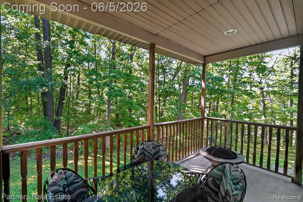 4053 Rolling Acres Drive, Hartland, MI 48353 — Photo 4