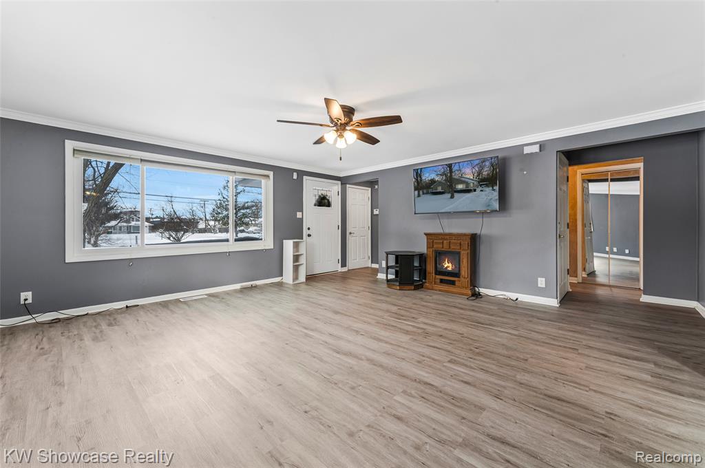 29230 Greening Street, Farmington, MI 48334 — Photo 14