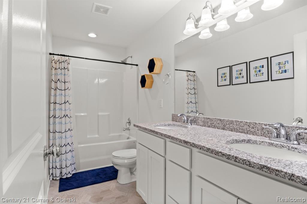 4318 ROLLING MEADOW Lane, Ypsilanti, MI 48197 — Photo 15