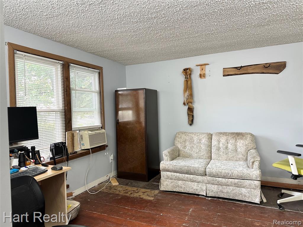 6520 Carpenter Street, Marlette, MI 48453 — Photo 3