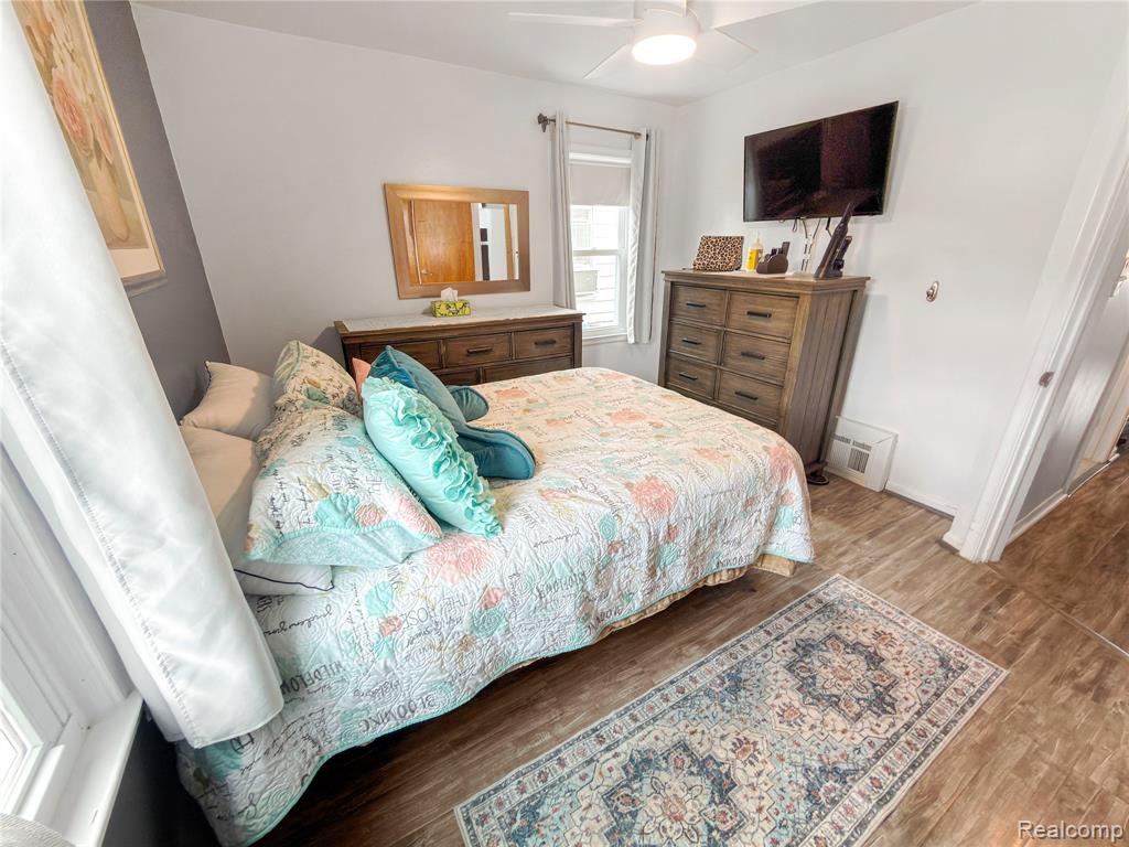6907 Orchard Avenue, Dearborn, MI 48126 — Photo 20