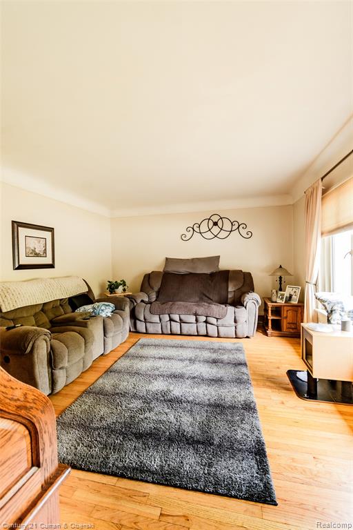 4028 Clippert Street, Dearborn Heights, MI 48125 — Photo 4