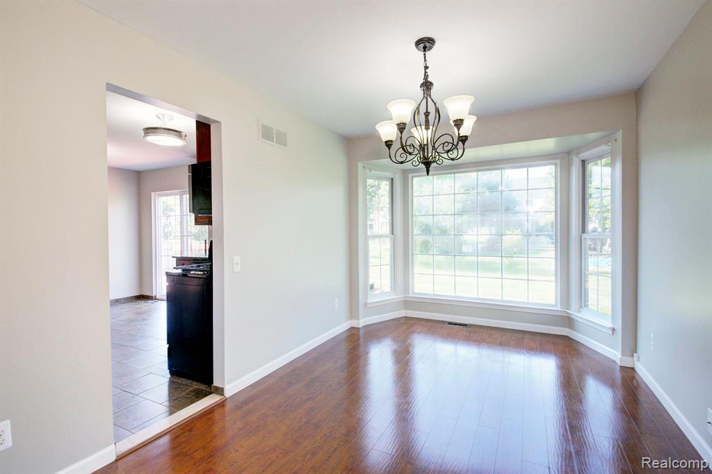 44914 FAIR OAKS Drive, Canton, MI 48187 — Photo 8