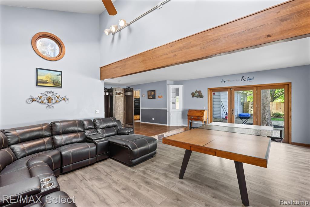 1490 Dyemeadow Lane, Flint, MI 48532 — Photo 23