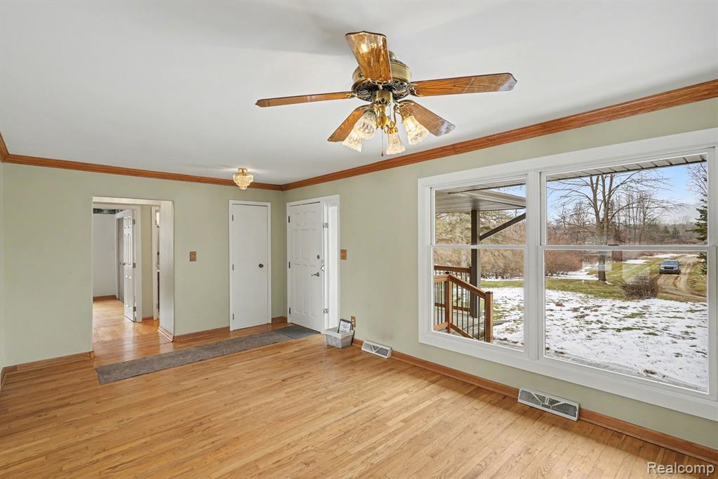 5051 Dutcher Road, Howell, MI 48843 — Photo 5