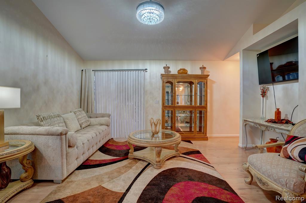 6353 KINGS, Flushing, MI 48433 — Photo 24