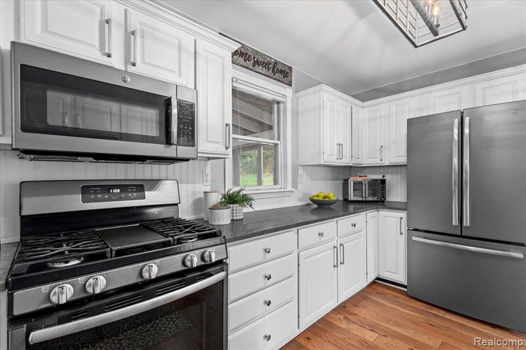 4043 PLEASANT Street, Metamora, MI 48455 — Photo 19