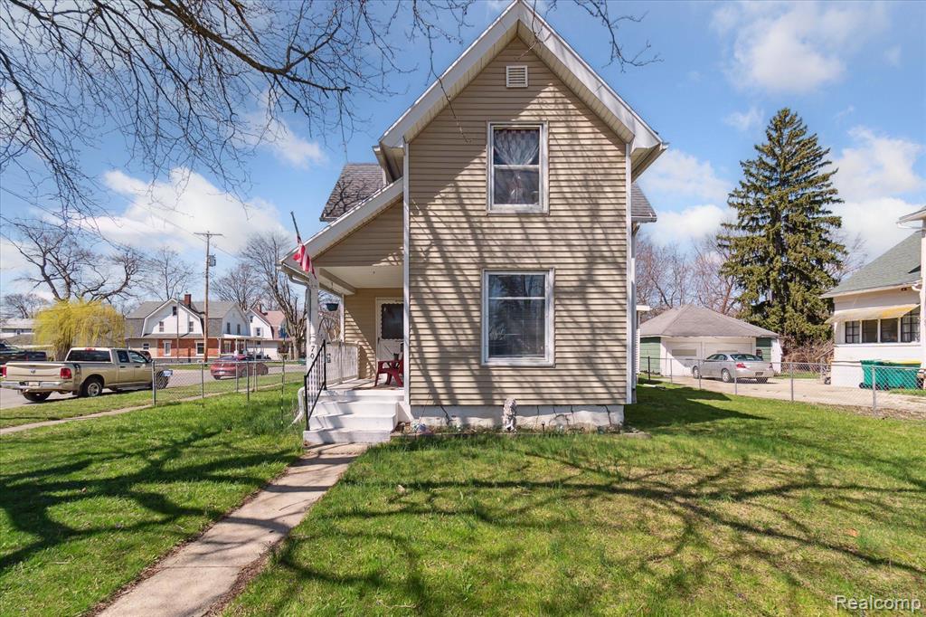 701 N SAGINAW Street, Durand, MI 48429 — Photo 3