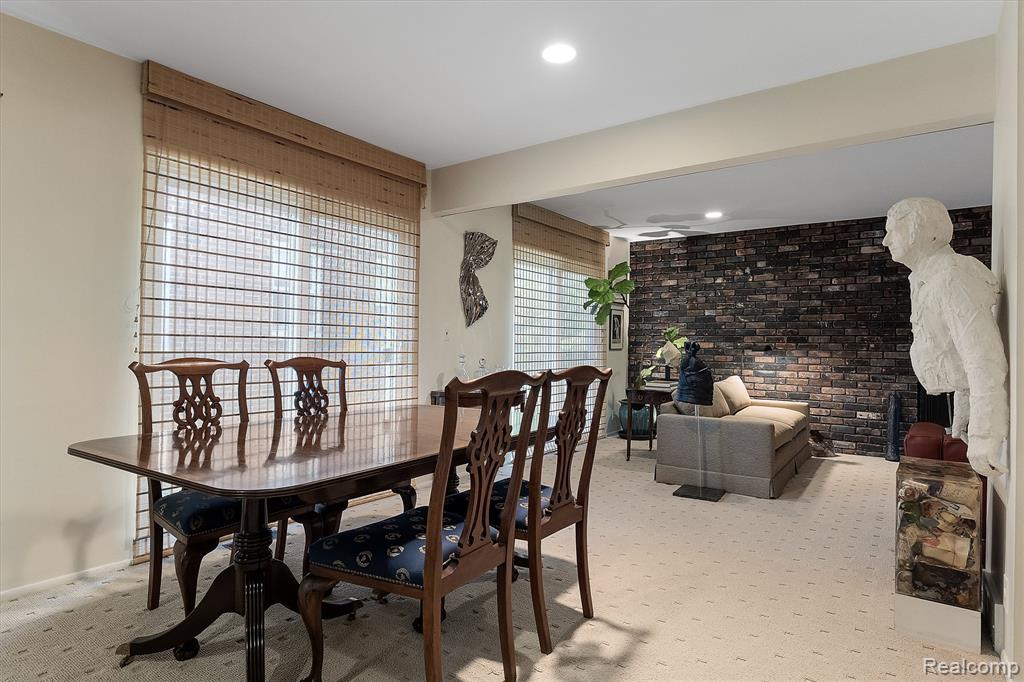 8941 Nadine Avenue, Huntington Woods, MI — Photo 9