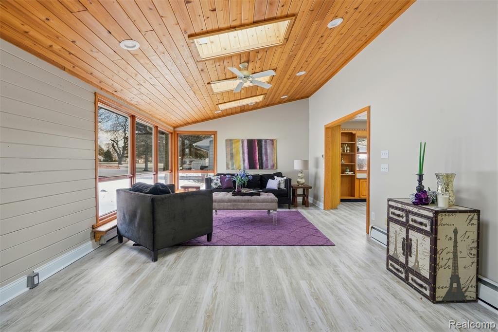 9875 W M 21, Ovid, MI 48866 — Photo 5