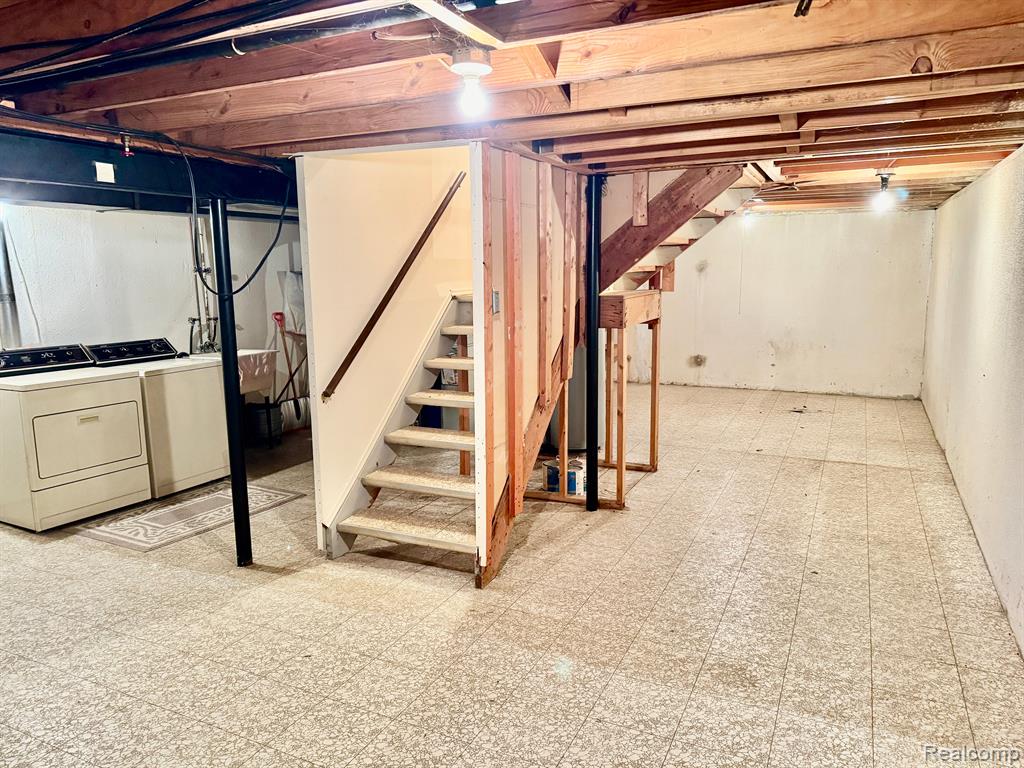 1976 RIDGE, Royal Oak, MI 48073 — Photo 26