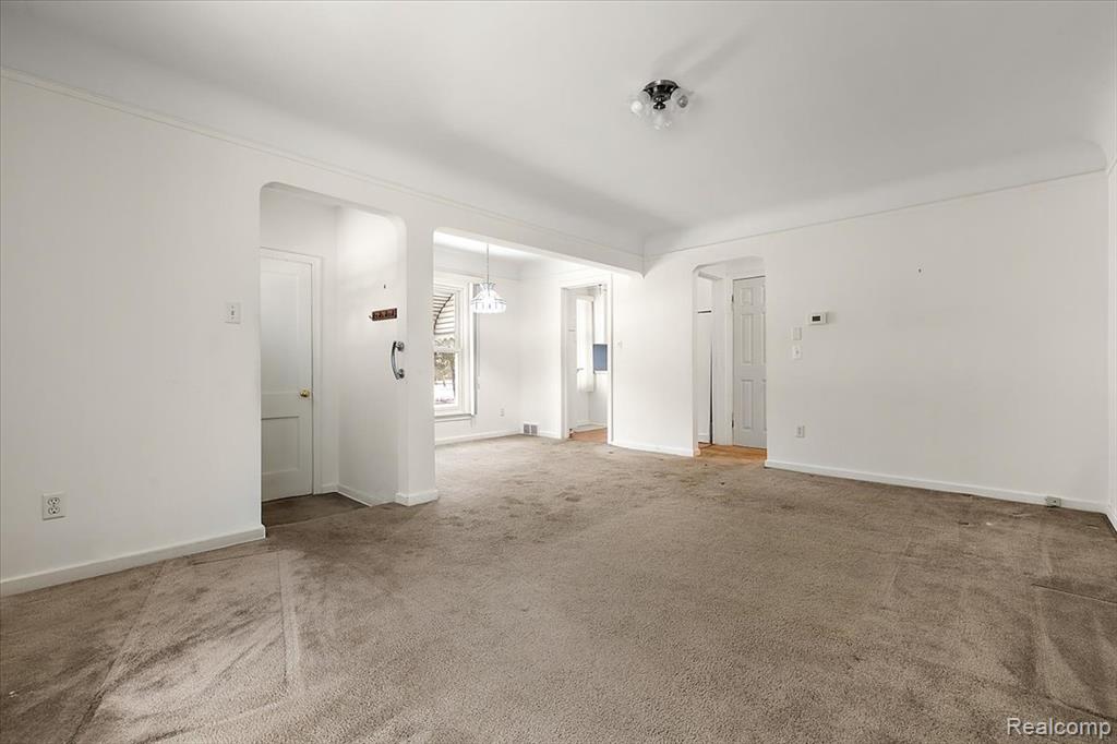 14001 Balfour Street, Oak Park, MI 48237 — Photo 10