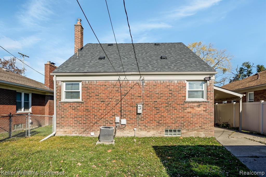 863 MAYFLOWER Avenue, Lincoln Park, MI 48146 — Photo 27