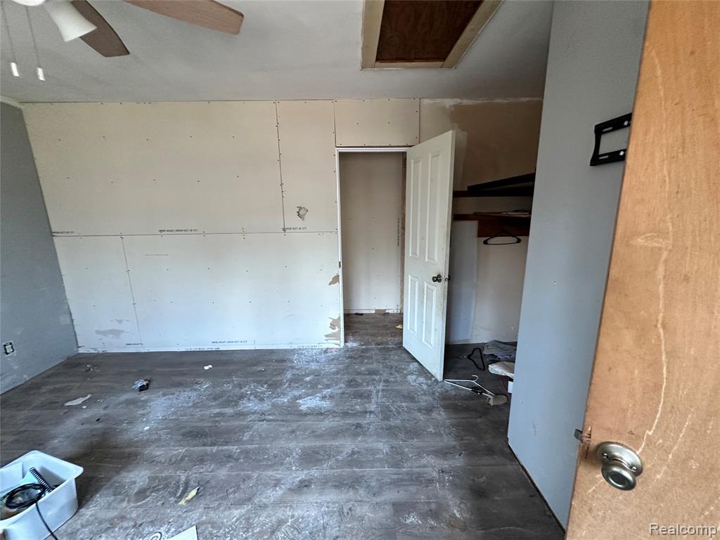 235 Woodbine Drive, Milford, MI 48380 — Photo 19