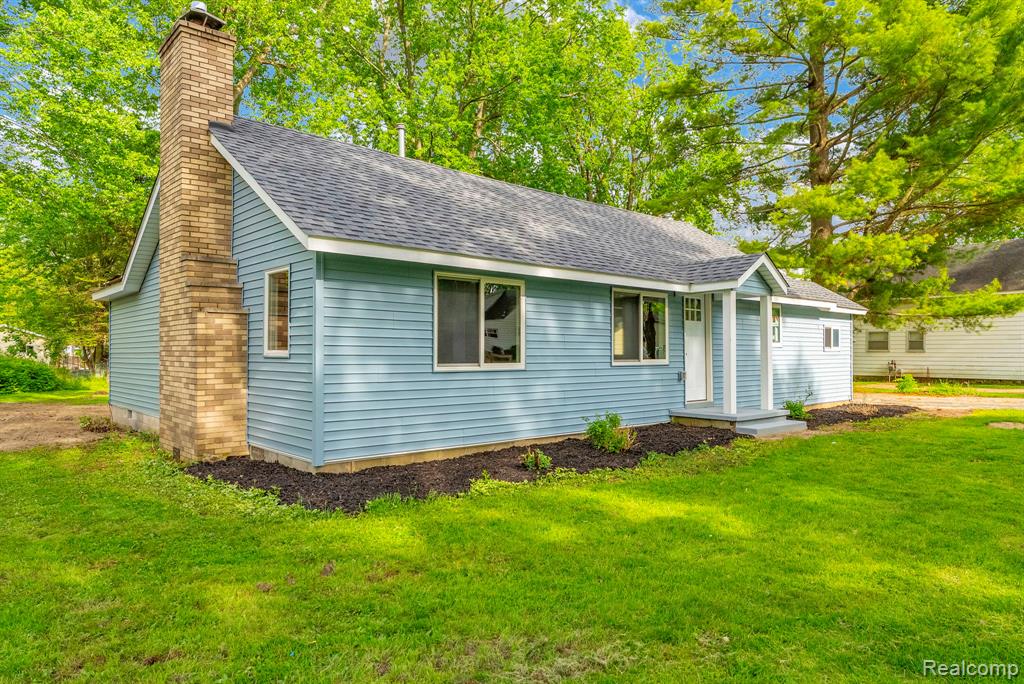 34 Pack Street, Croswell, MI 48422 — Photo 3