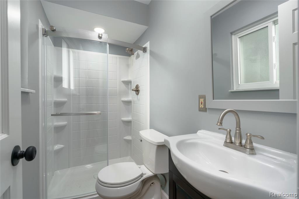 4566 Clyde Road, Howell, MI 48855 — Photo 44