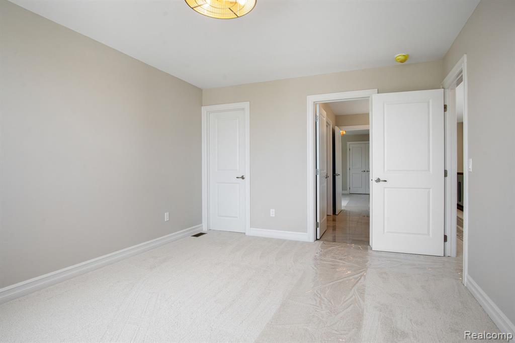 54630 Brenda Drive, Macomb, MI 48042 — Photo 48