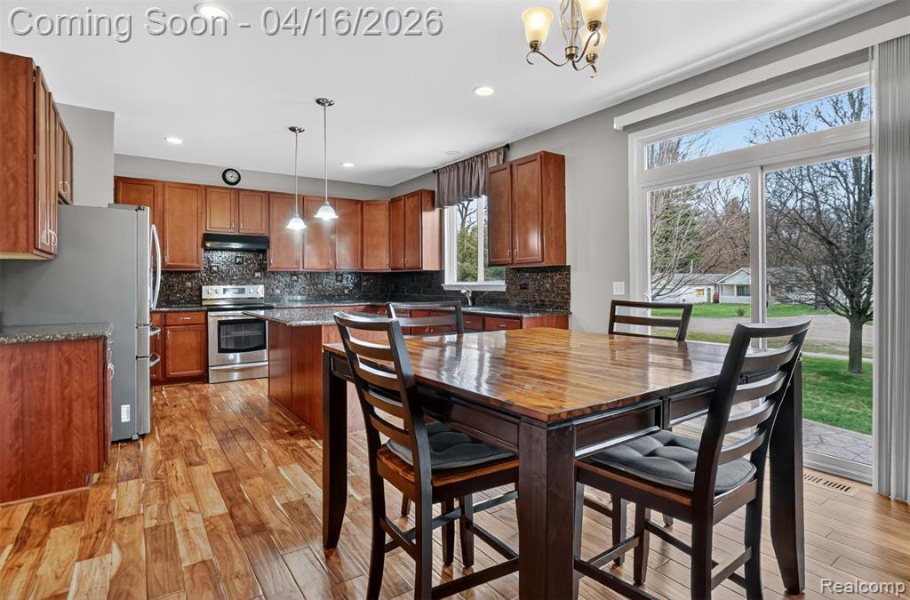 3595 Hogan Circle, Rochester, MI 48307 — Photo 5