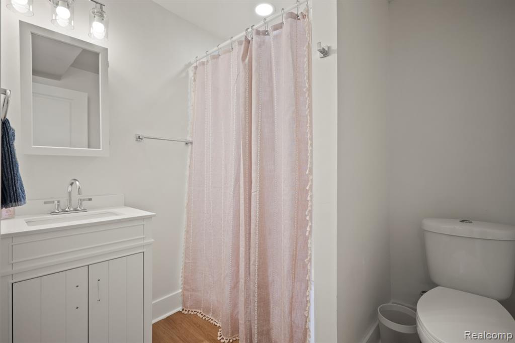 423 N Altadena Avenue, Royal Oak, MI 48067 — Photo 55