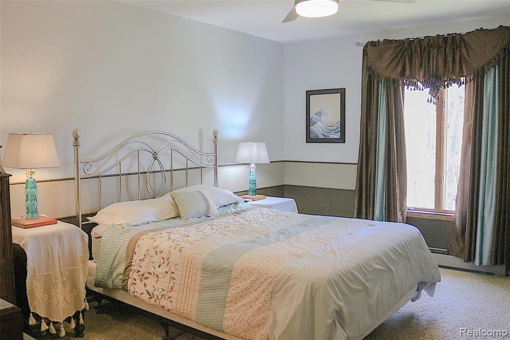 2821 3rd Avenue W, Gladstone, MI 49837 — Photo 44